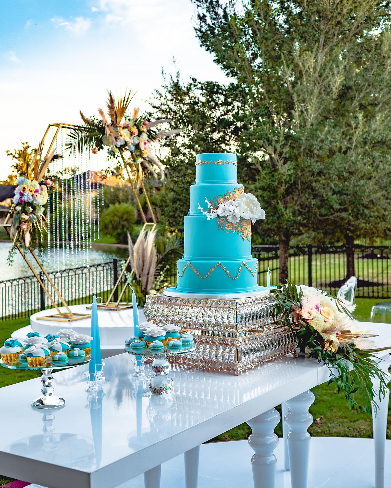 Backyard Styled Shoot - Intimate Wedding - Royal Luxury Events - Decor Rentals