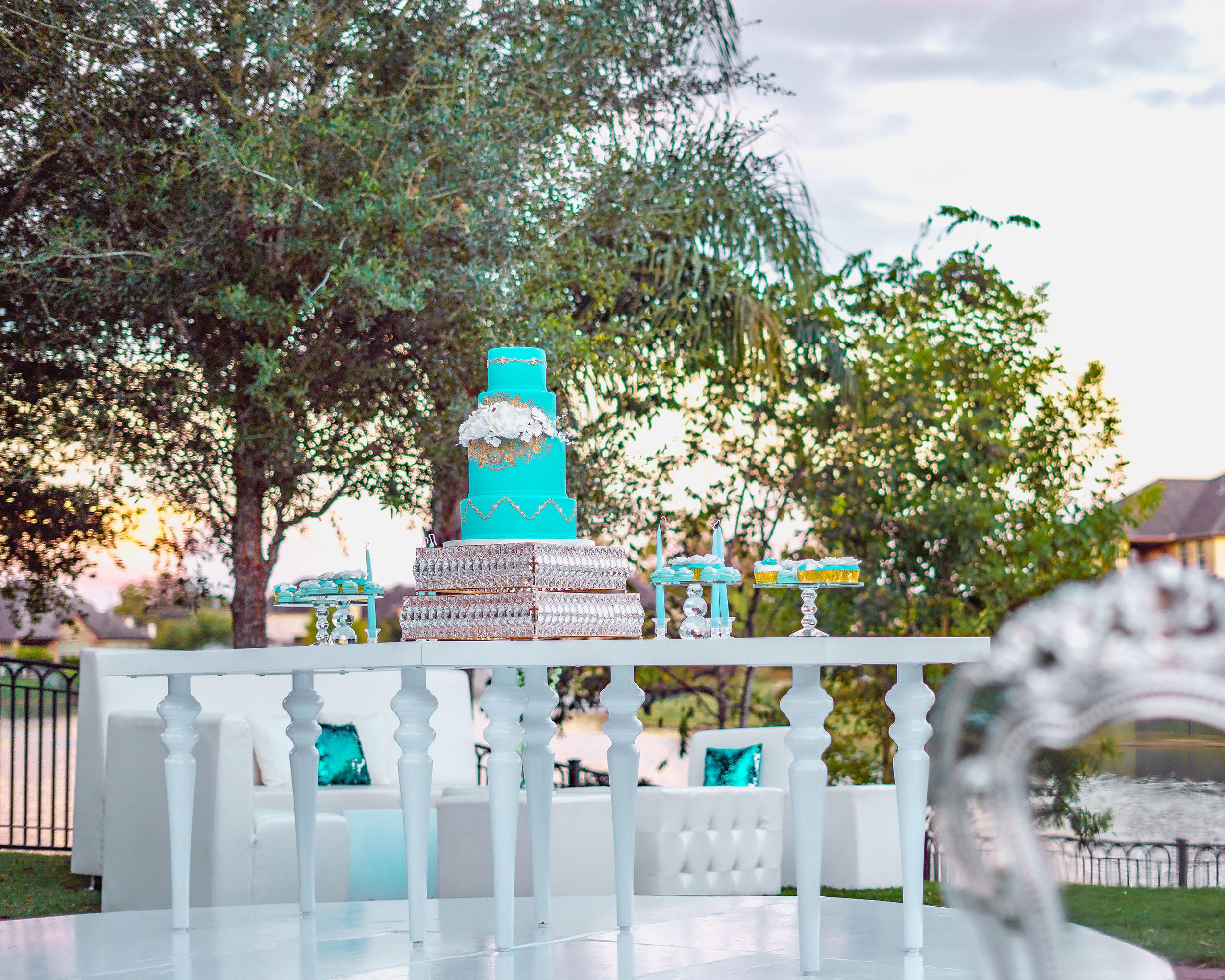 Backyard Styled Shoot - Intimate Wedding - Royal Luxury Events - Decor Rentals