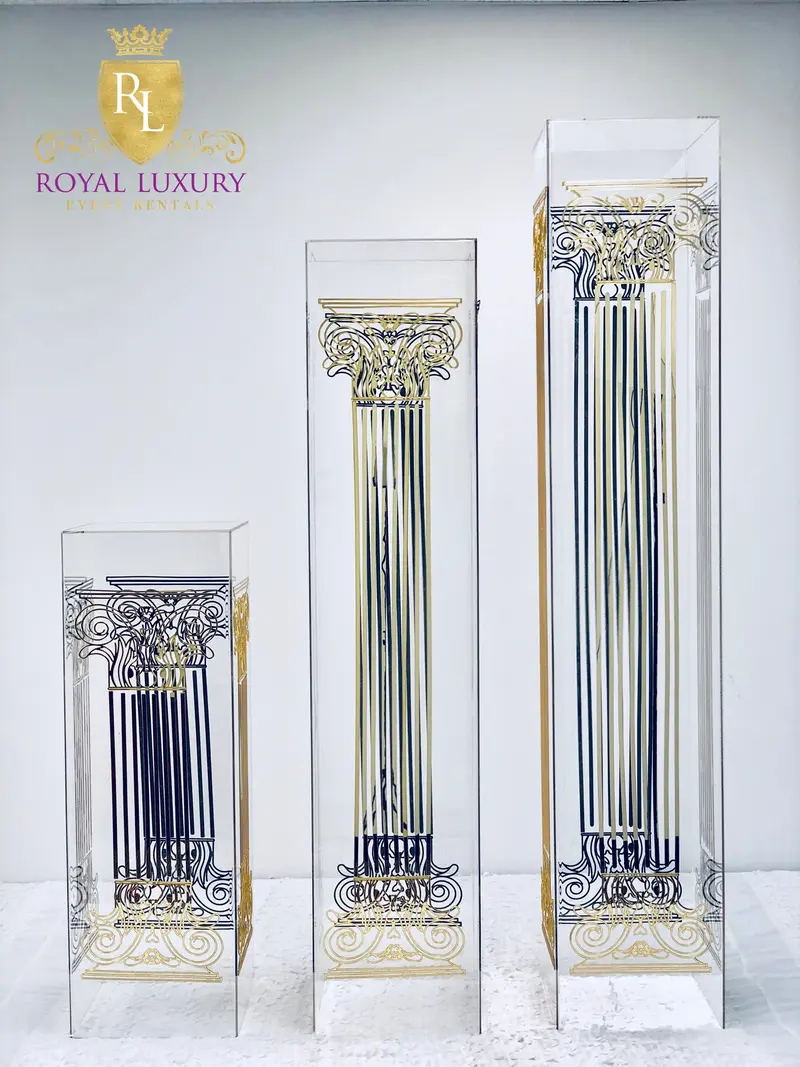 Royal Engraved Flower Stand