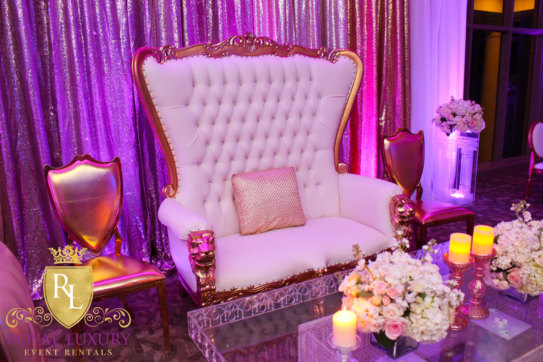 Gold Throne Loveseat