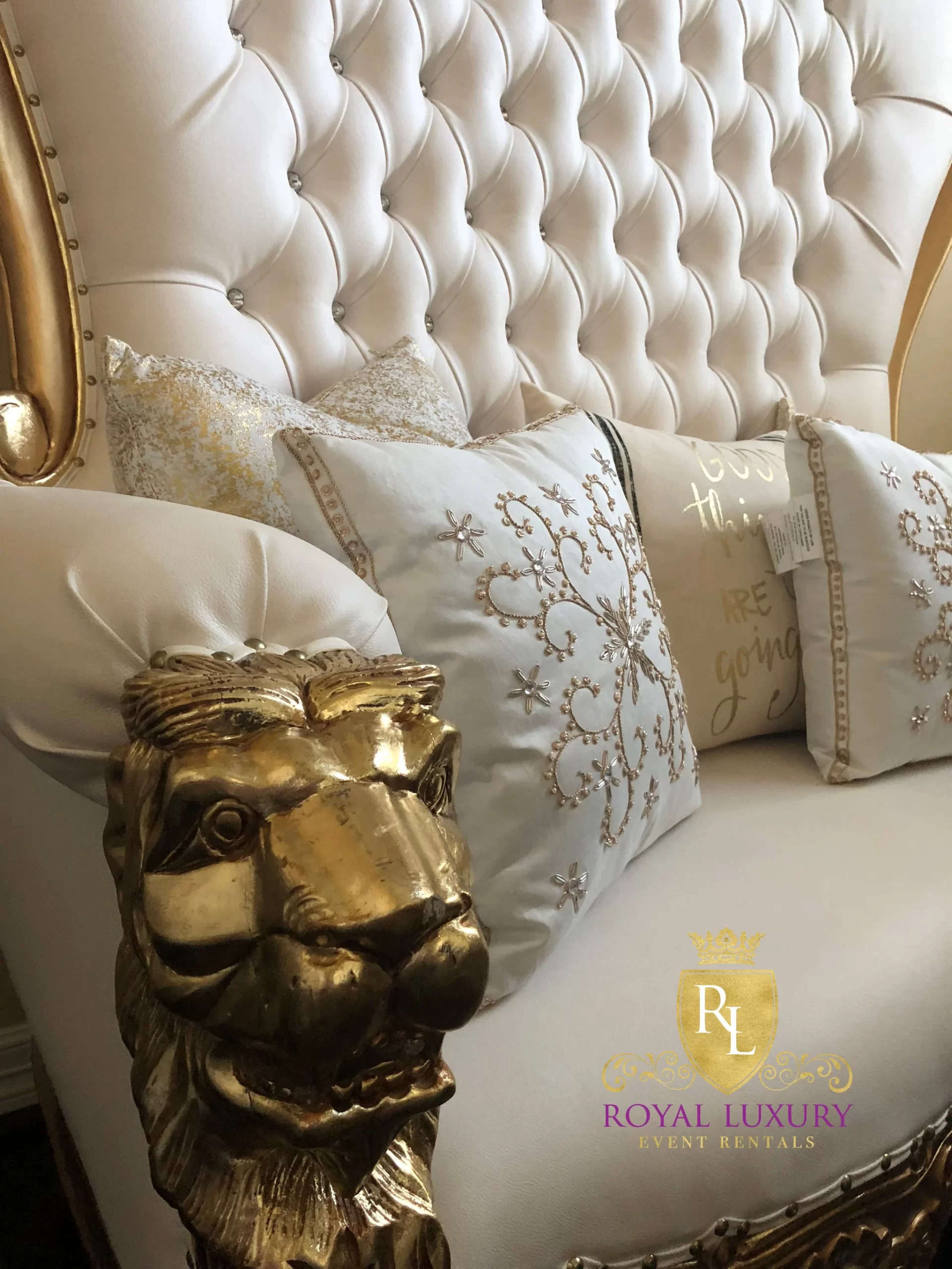 Gold Throne Loveseat