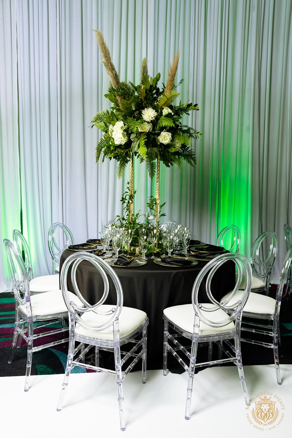 Chinye & Basil: Luxury Emerald Wedding With Pampas Grass