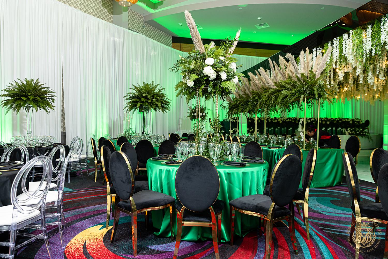 Chinye & Basil: Luxury Emerald Wedding With Pampas Grass
