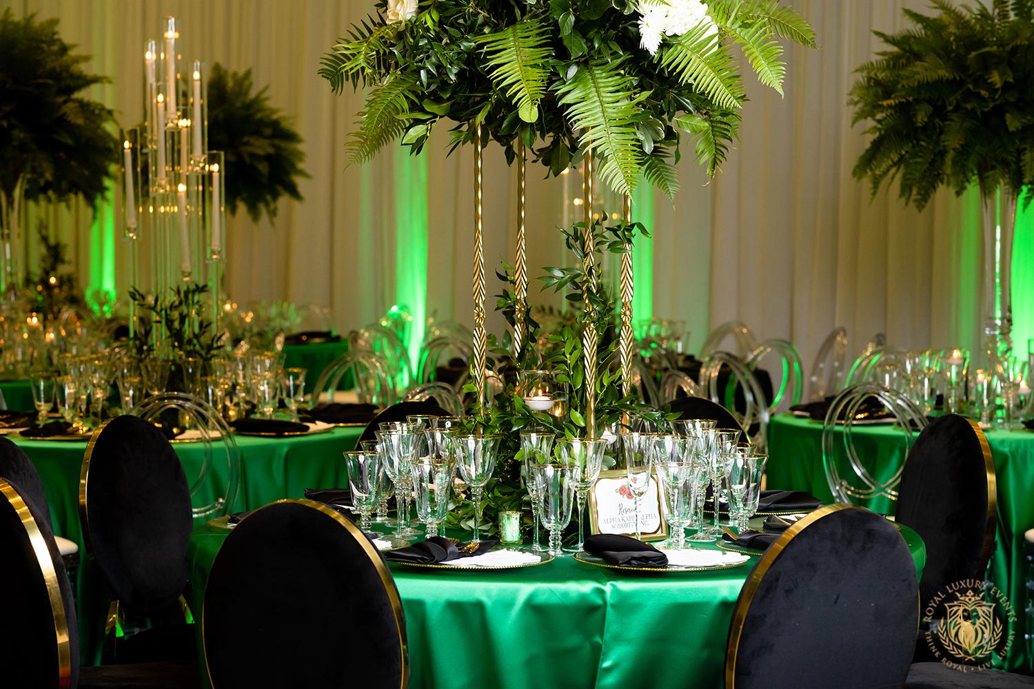 Chinye & Basil: Luxury Emerald Wedding With Pampas Grass