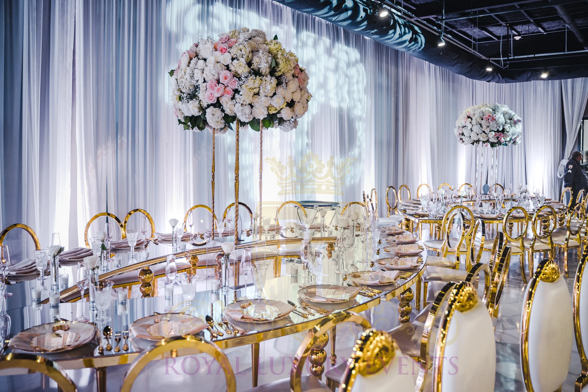 View this stunning gold teardrop dining table rental from Royal Luxury Events in Houston, Texas, perfect for any event or wedding.
