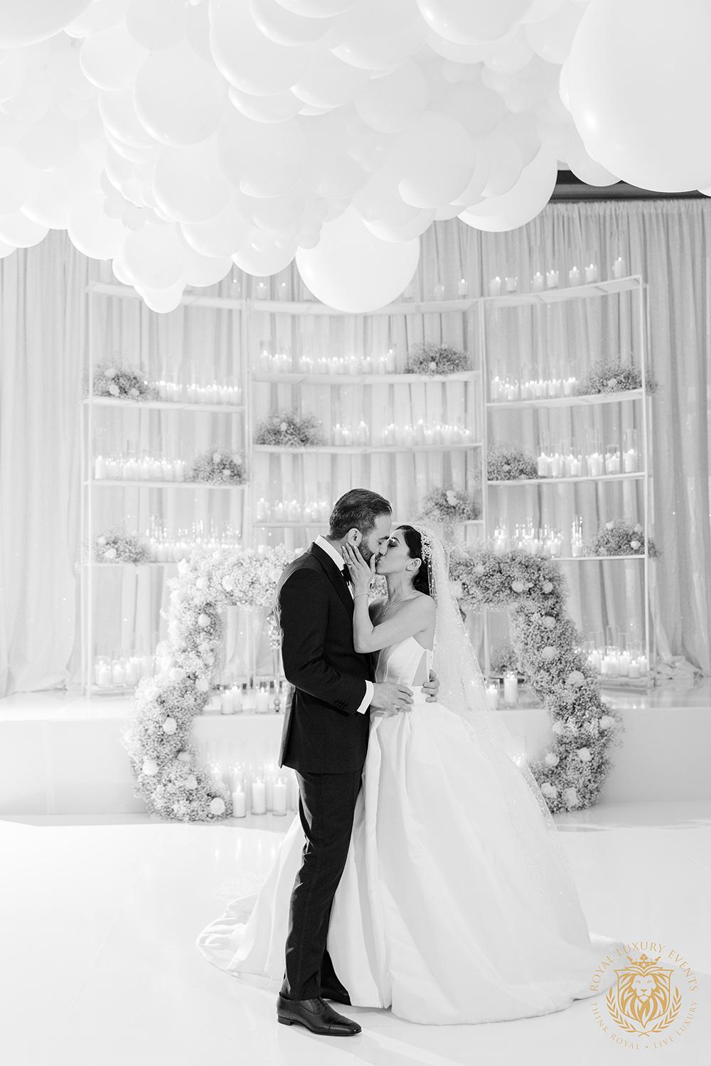 first dance - wedding reception decor houston - centerpieces - babys breath