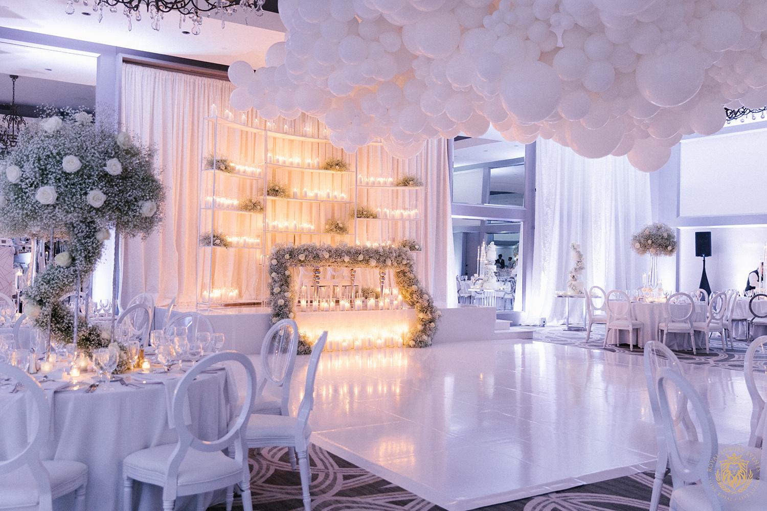 wedding reception decor houston - centerpieces - babys breath sweetheart table - candles