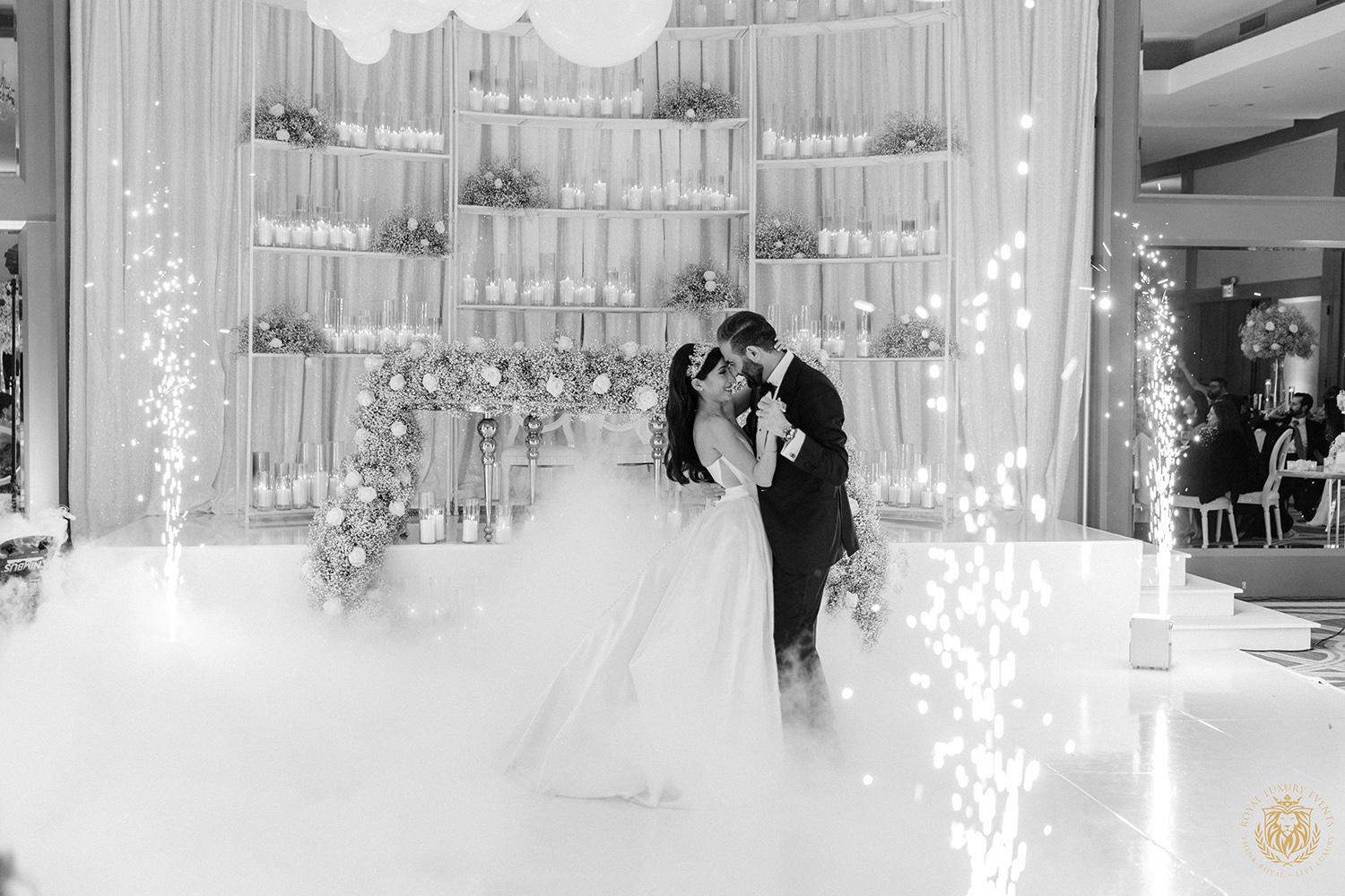 wedding reception decor houston - centerpieces - babys breath sweetheart table - candles