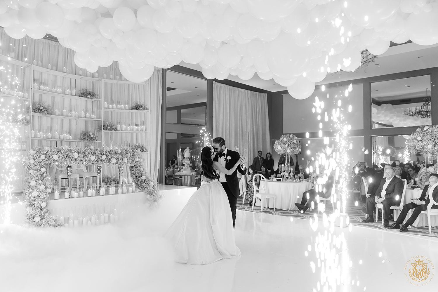 wedding reception decor houston - centerpieces - babys breath sweetheart table - candles