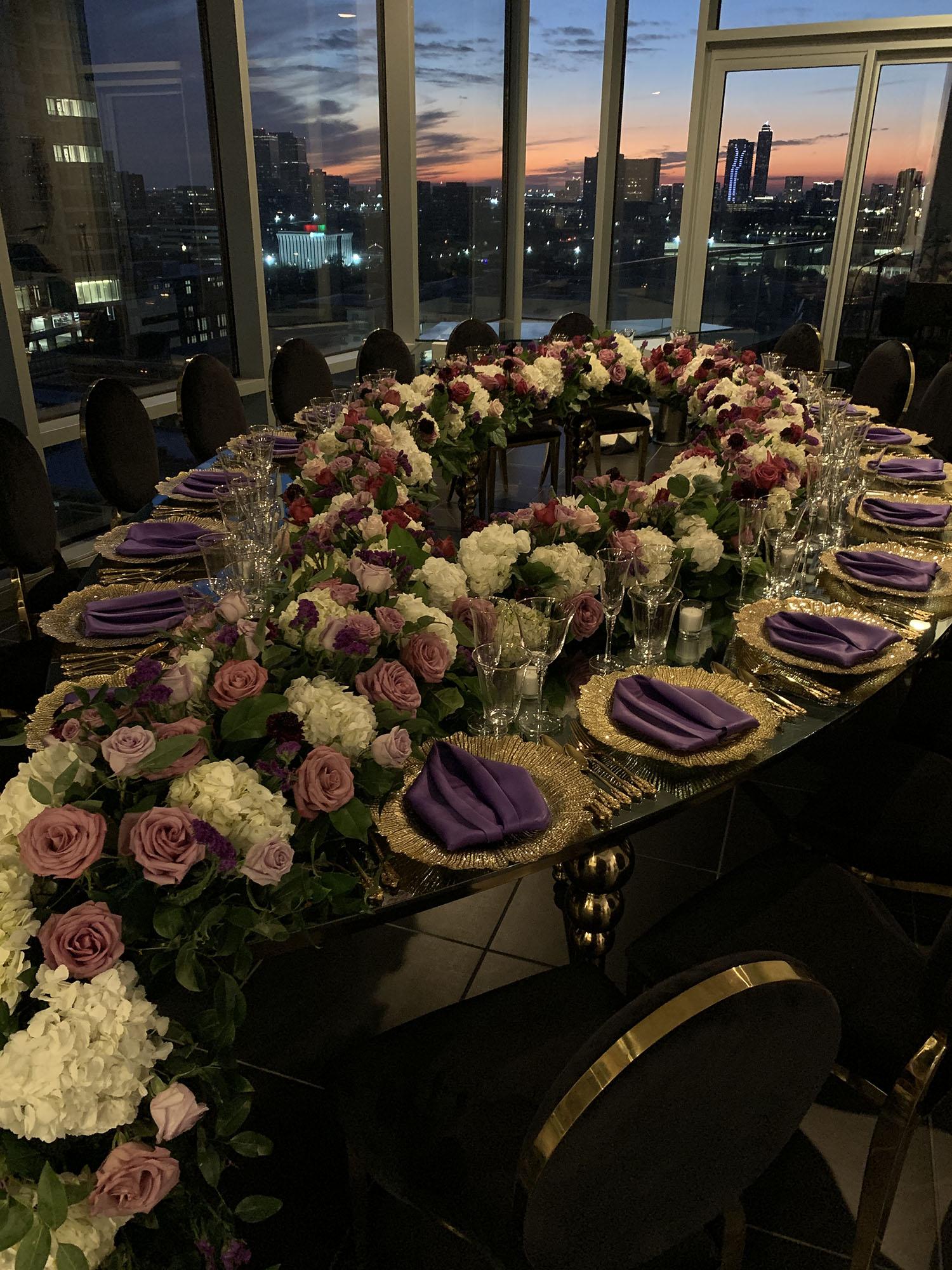 teardrop tables, river oaks, private dinner, party, corporate, chargers