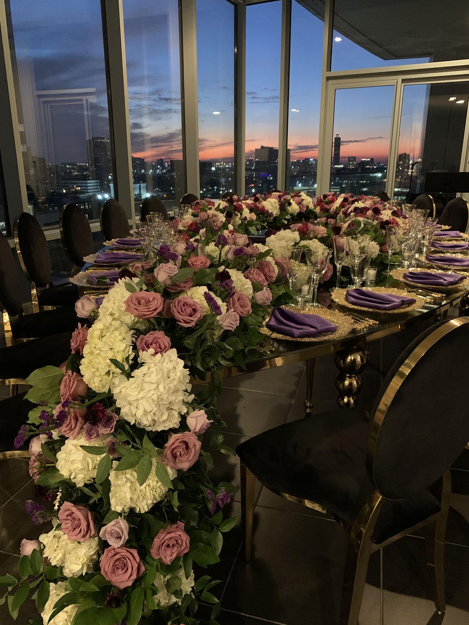 teardrop tables, river oaks, private dinner, party, corporate, chargers