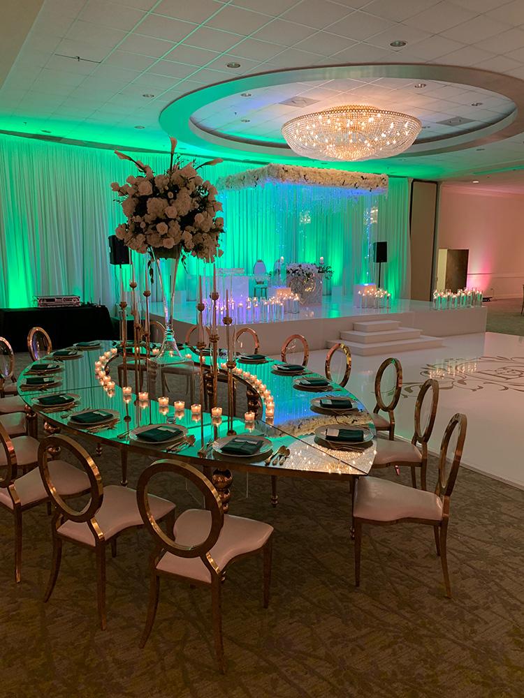 gold and white wedding at signature manor - houston wedding decor rentals - florist - royal luxury