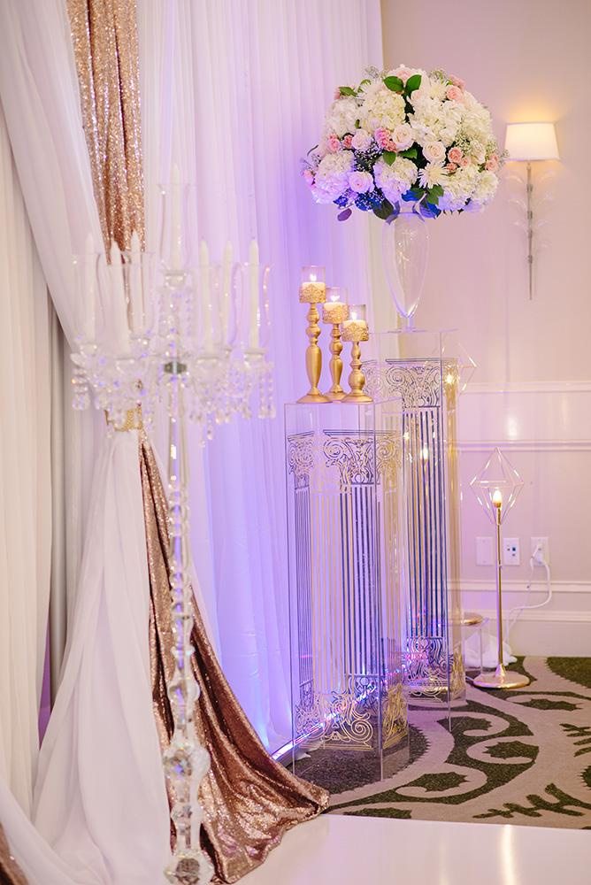 gold wedding decor - houston - brennans - rentals - florist
