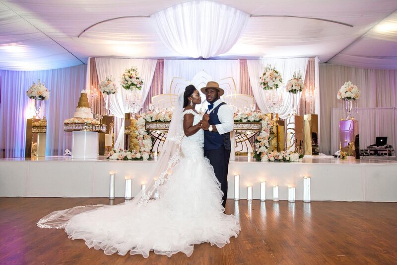 gold luxury wedding decor - royal luxury events - florist