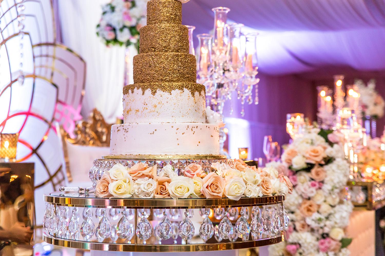gold luxury wedding decor - royal luxury events - florist