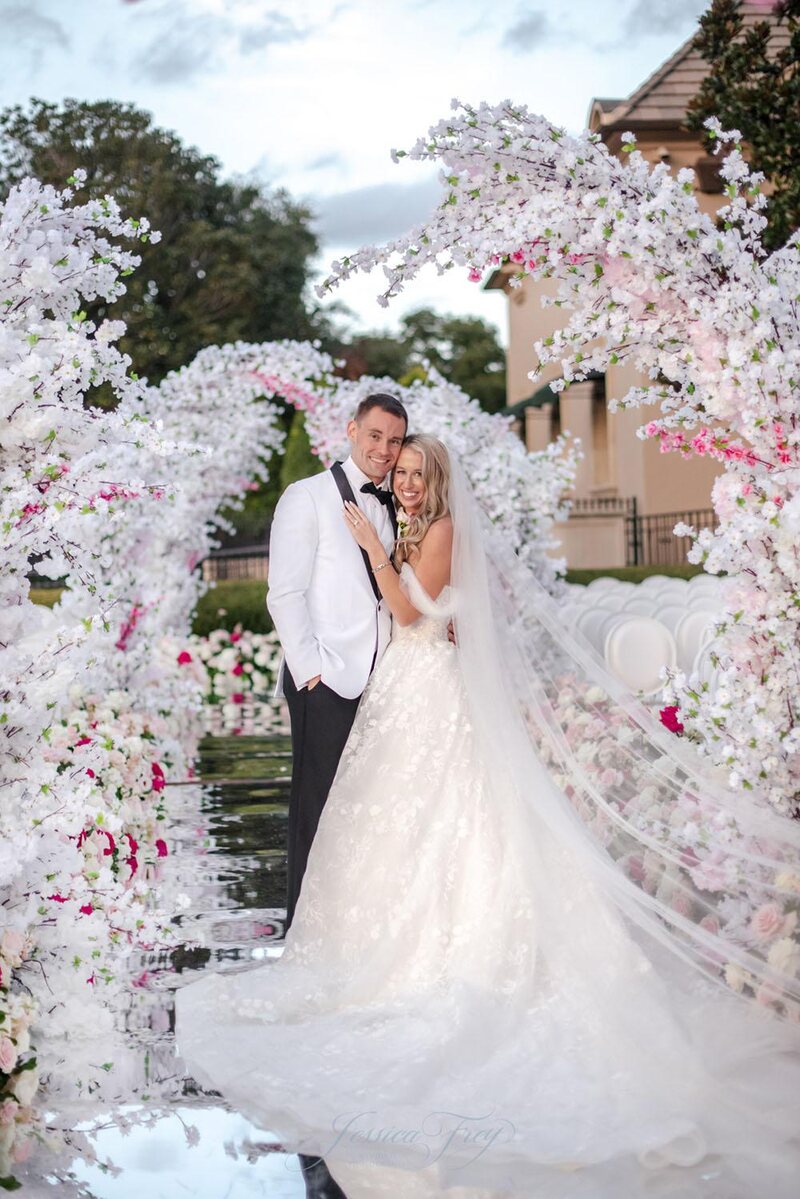 royal luxury events - houston florist - decor company - wedding rentals