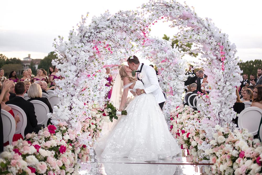 royal luxury events - houston florist - decor company - wedding rentals