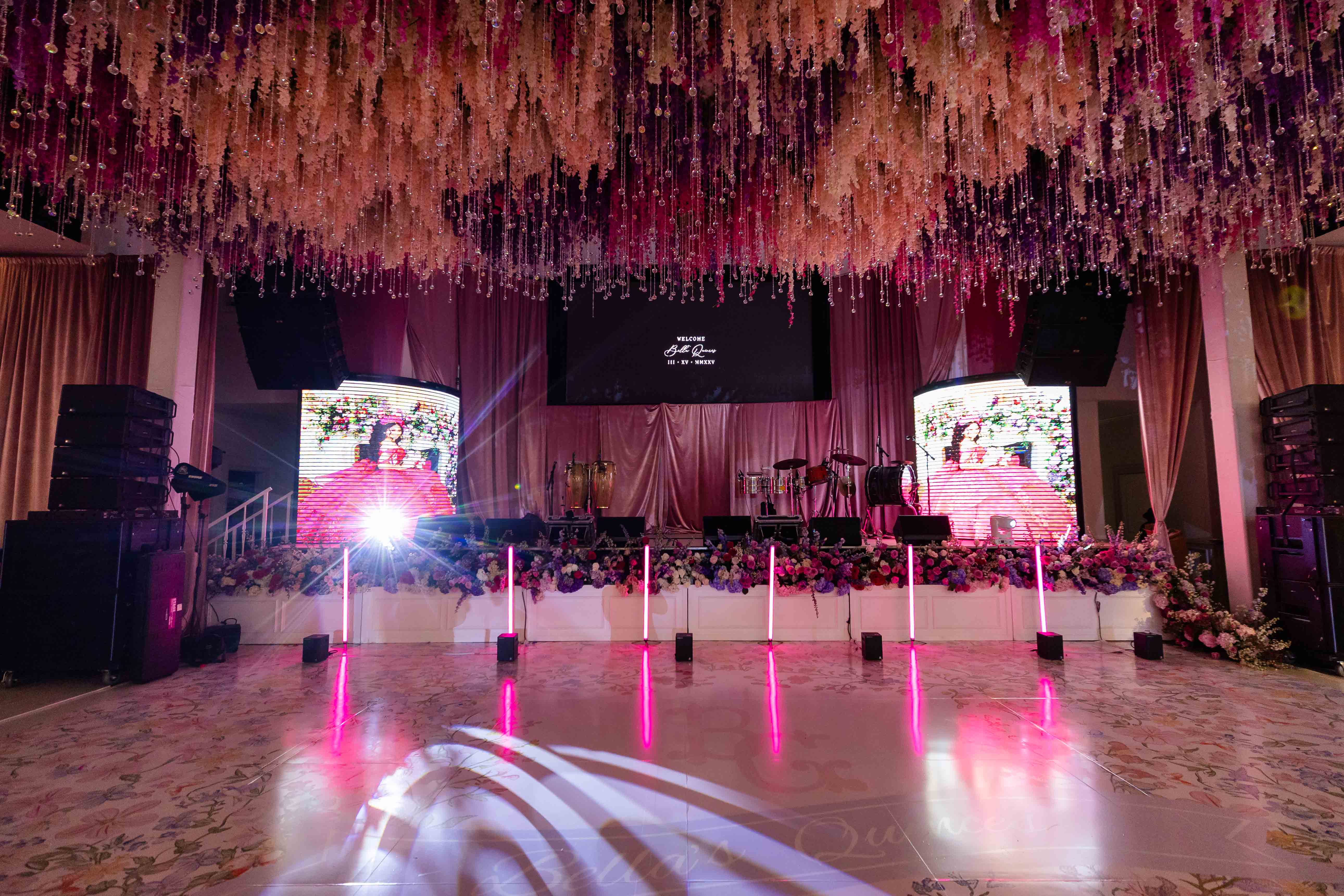Luxury blush pink and gold quinceañera ballroom décor