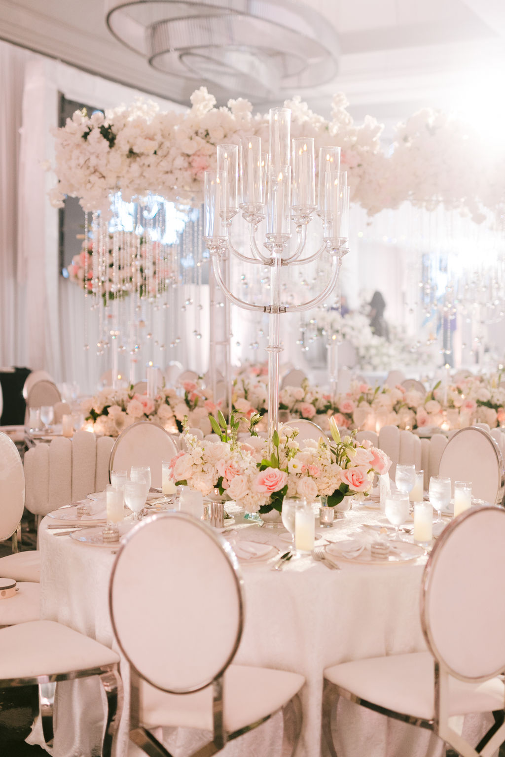 Elaine & Fadi’s Romantic White Wedding with Lush Florals